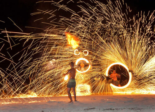 Robinson Crusoe - Sunset Dinner Cruise & Show